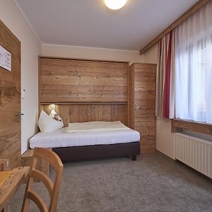 Kamer met een King Size Bed